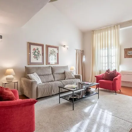 Apartment Piazza Anfiteatro - Elegant