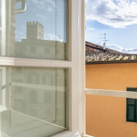 Piazza Anfiteatro - Elegant Lägenhet *