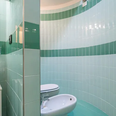 Piazza Anfiteatro - Elegant Lägenhet *